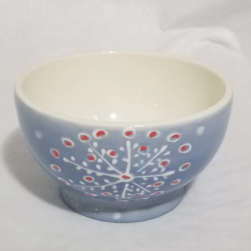 Crate & Barrel “Snowy” Winter Bowl – Portugal